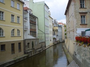 The Čertovka canal, small waterway separating Kampa island from Prague's Lesser Town (Malá strana). The bridge from which the photo was taken leads to the so-called Lennon Wall, during Communism one of the few places of (secret) public protest. Photo: GK